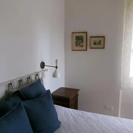 Holiday home Filomena-garda, A Due Passi Dal