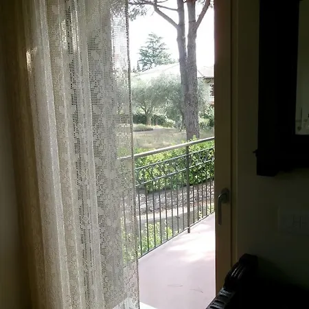 Filomena-garda, A Due Passi Dal Garda (Verona)